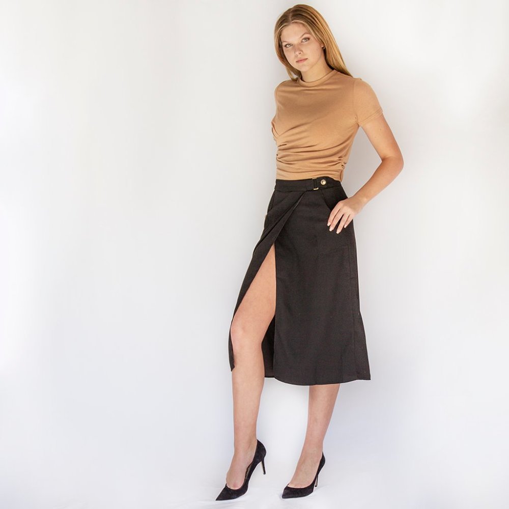 aumii ami skirt w slit